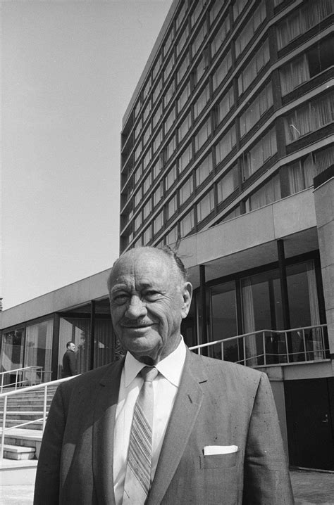 conrad nicholson hilton|when was hilton hotels founded.